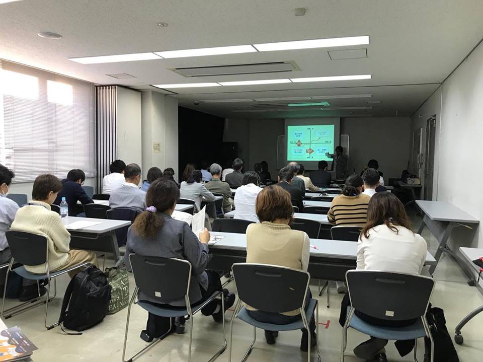 写真、みんなの尼崎大学開学記念講座「子どもの貧困と山科醍醐の取組」の様子2