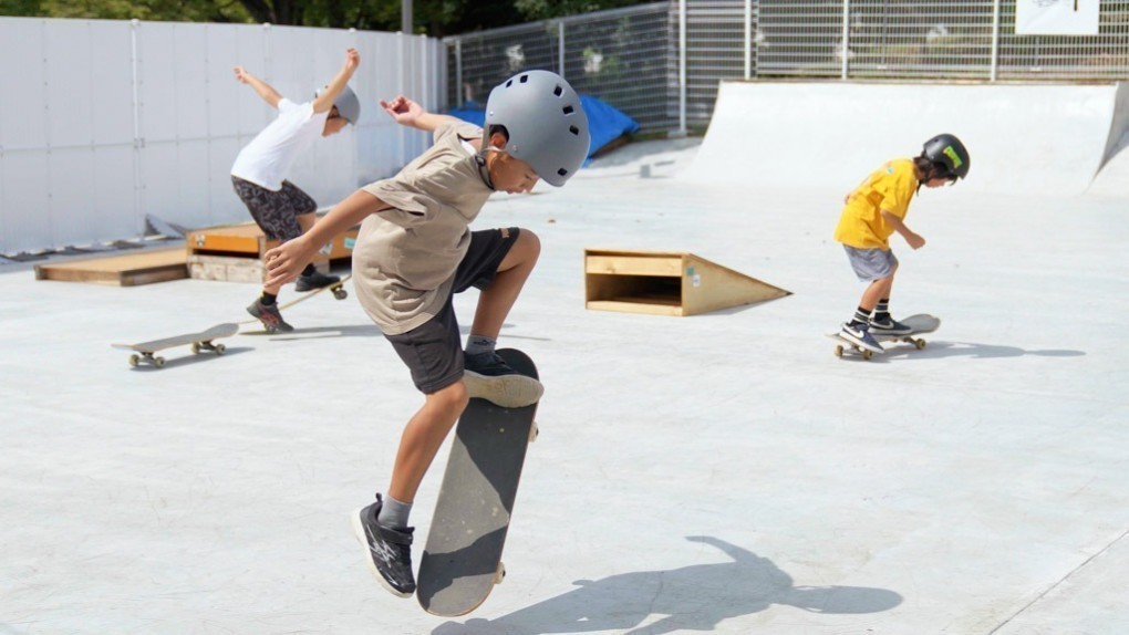 写真、動画サムネイル